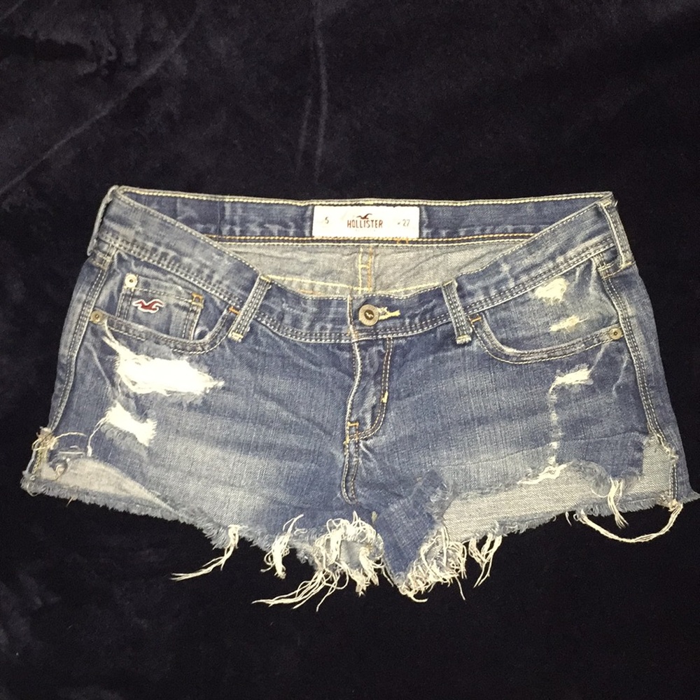 Size 5 Hollister Shorts